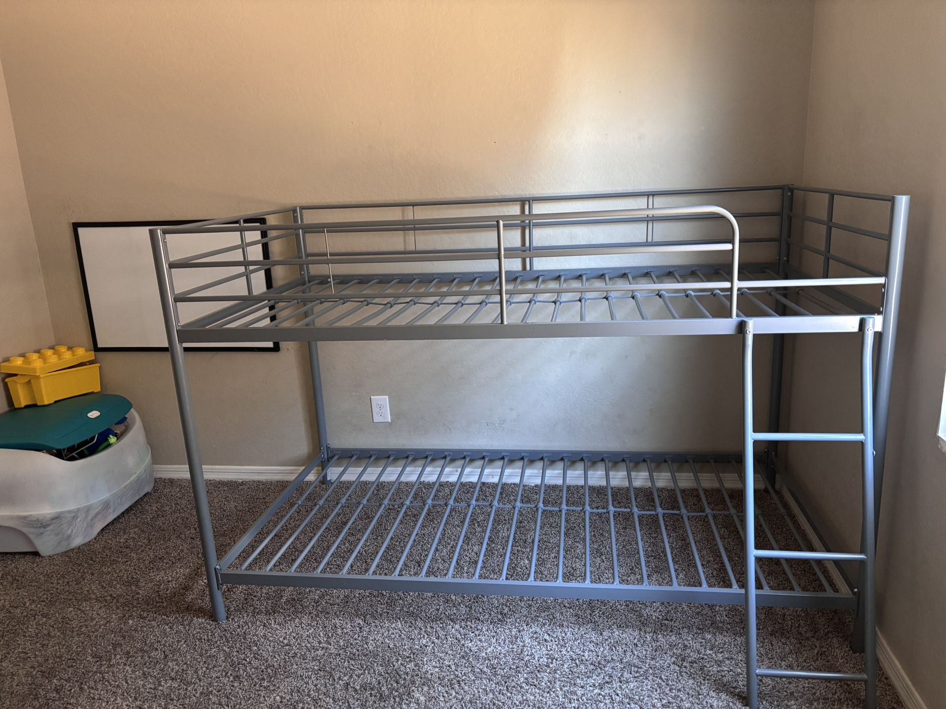 Twin Bunk Bed