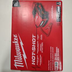 Milwaukee M18 Jump Starter (Tool Only)