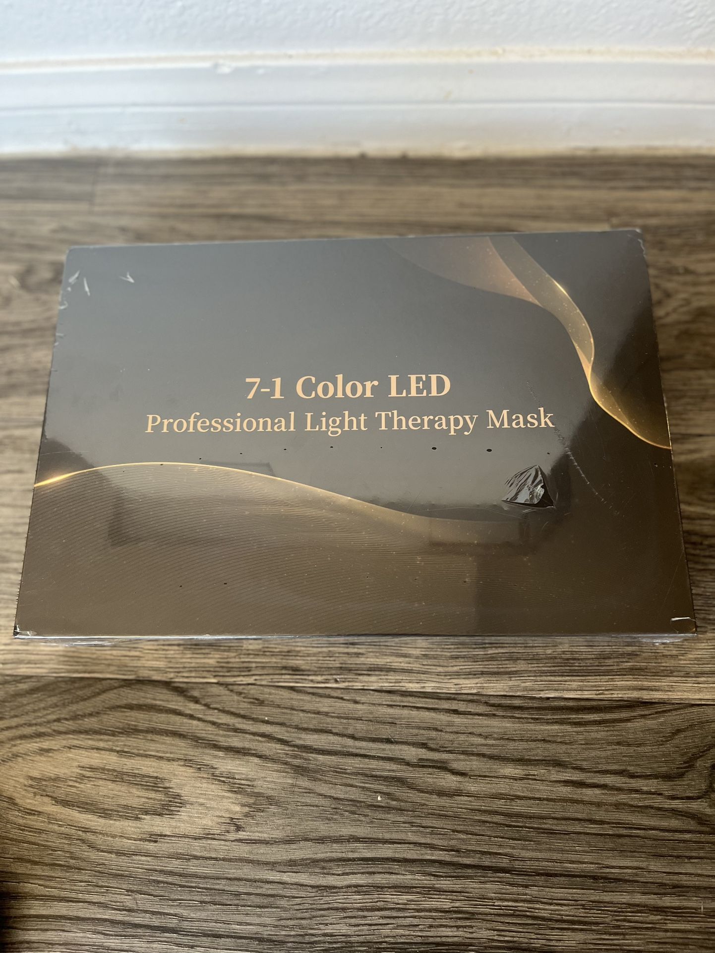 Red Light Therapy LED Face Mask – 7 Colors – Factory Sealed – New in Box