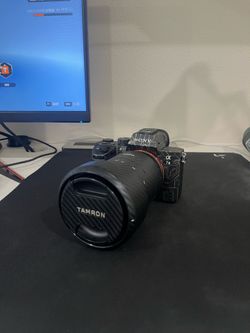 Sony a7 III (a7M3) Body & Tamron 28-75mm f/2.8 (A036)
