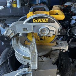 Dewalt Wood Saw