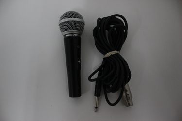 Shure Prologue Dynamic 14H Hi Z Microphone W/Cable