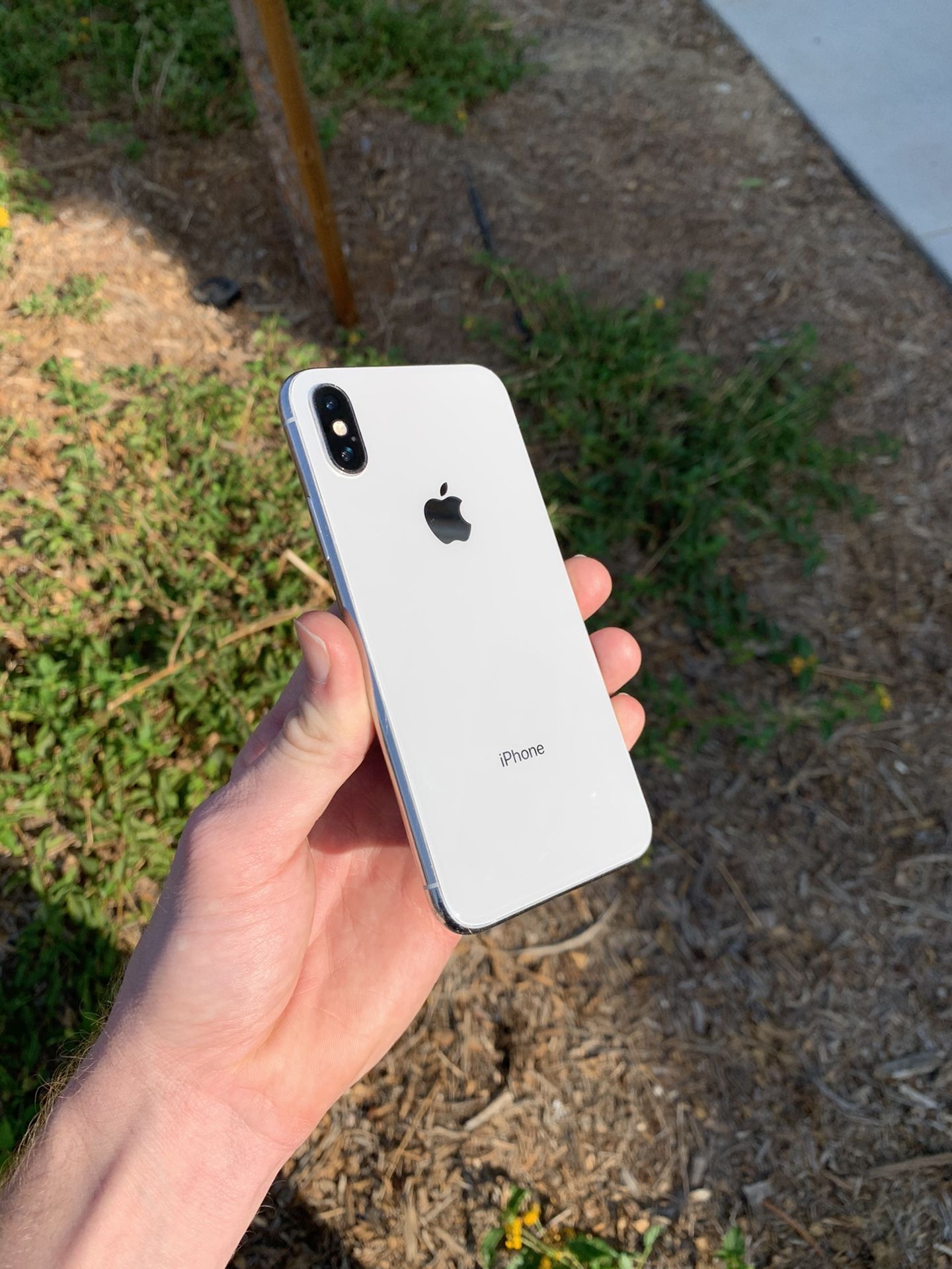 iPhone X 64gb AT&T