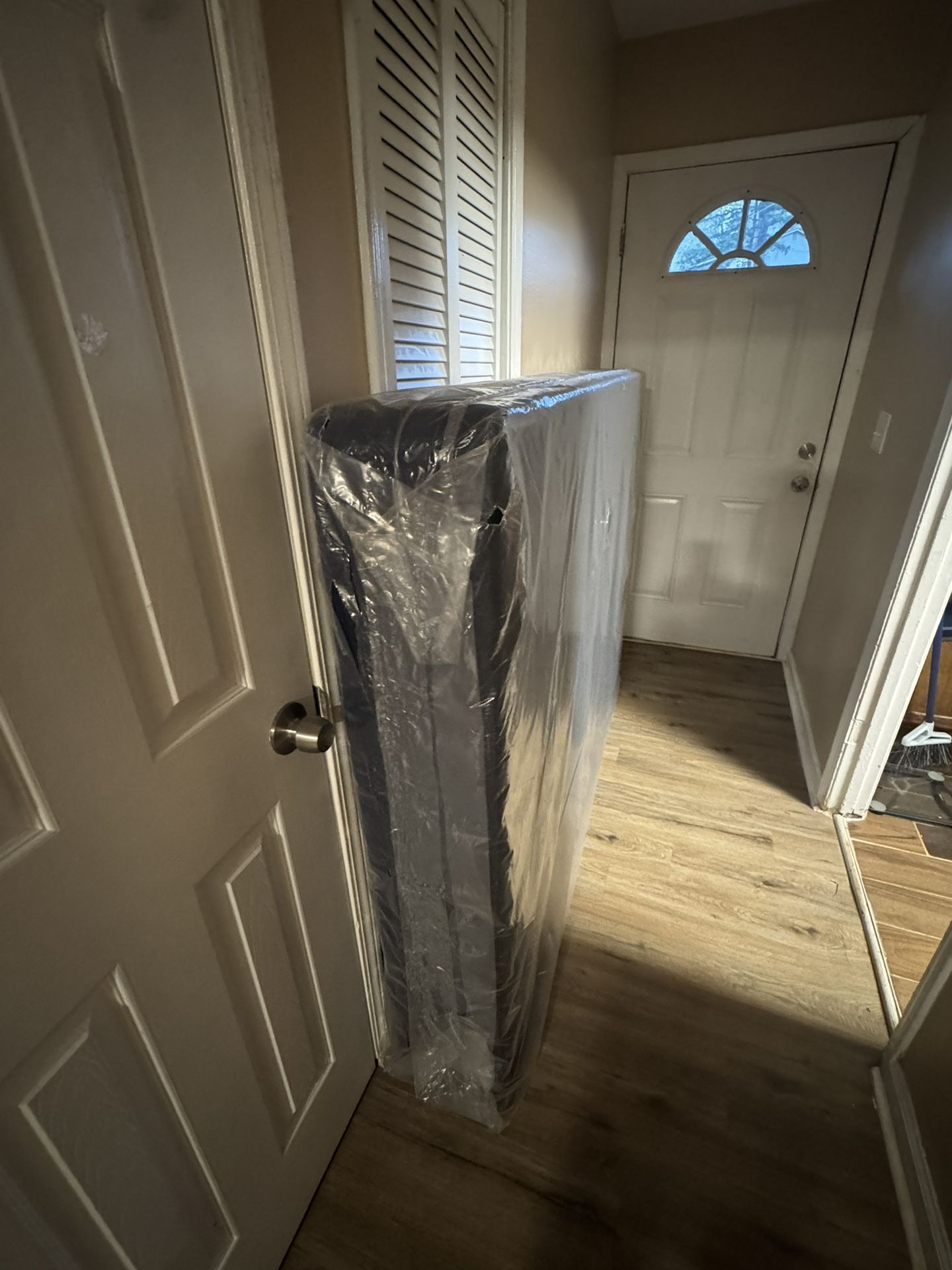 Full Size Bed Box Spring (JUST BOX SPRING)