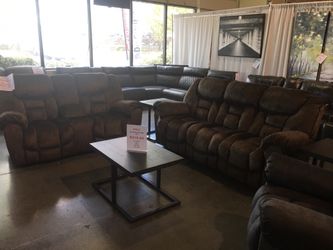 Brown 2PC Reclining Sofa and Loveseat Set