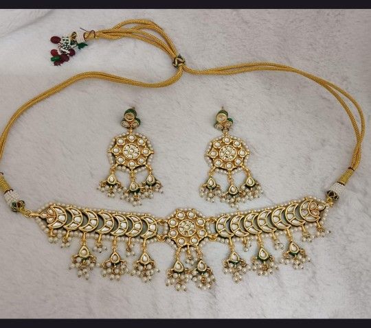 Kundan Pearl Choker with Earrings Set