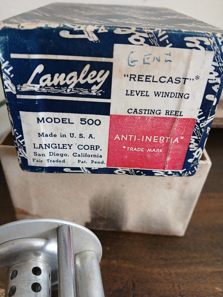 Vintage Langley Model 500 Reelcast Baitcasting Reel - Made In USA / EUC