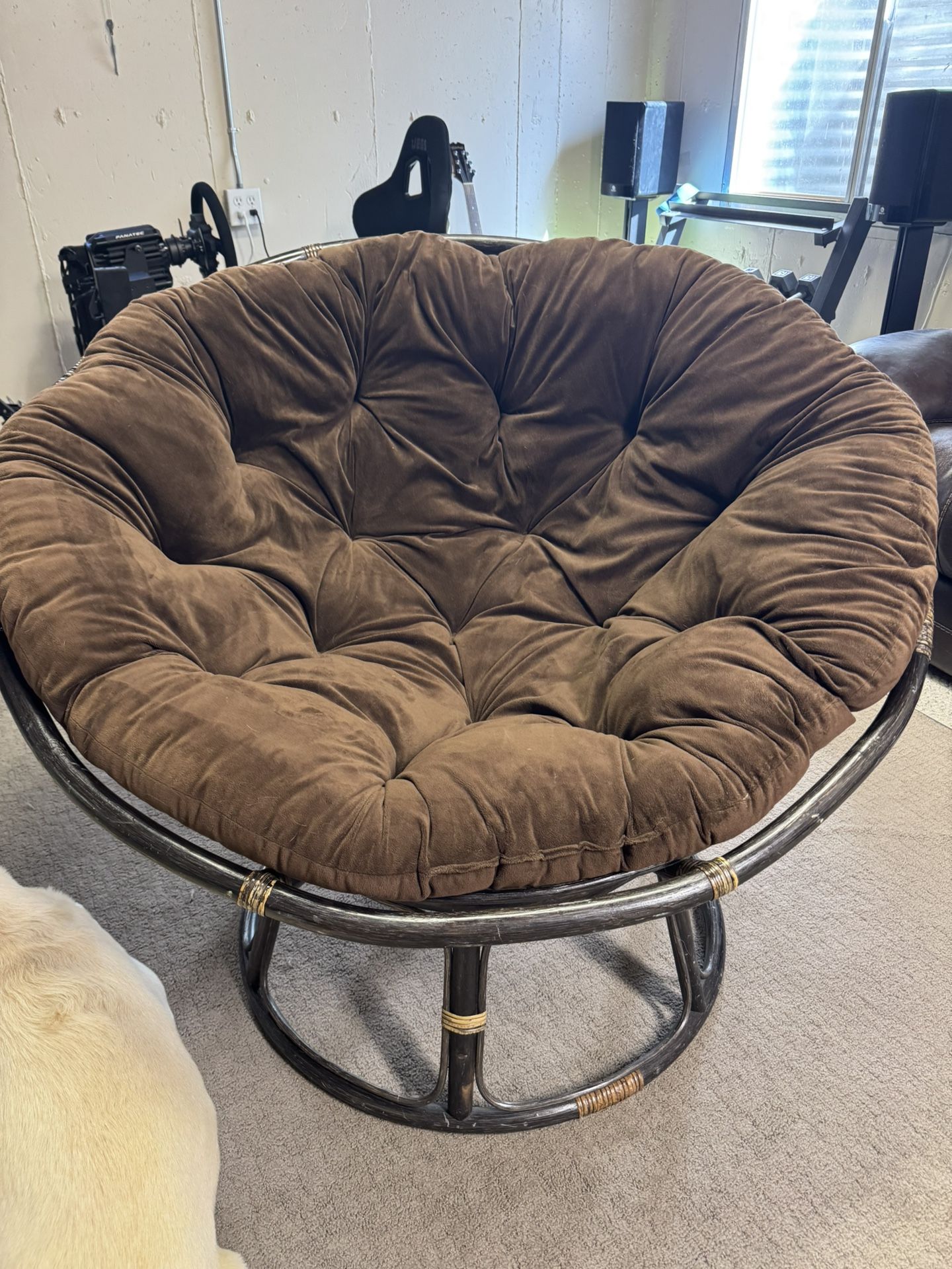 Papasan Chair