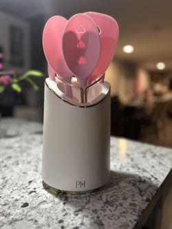 Pair Hilton Kitchen Set