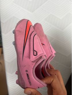 Soccer cleats 10c