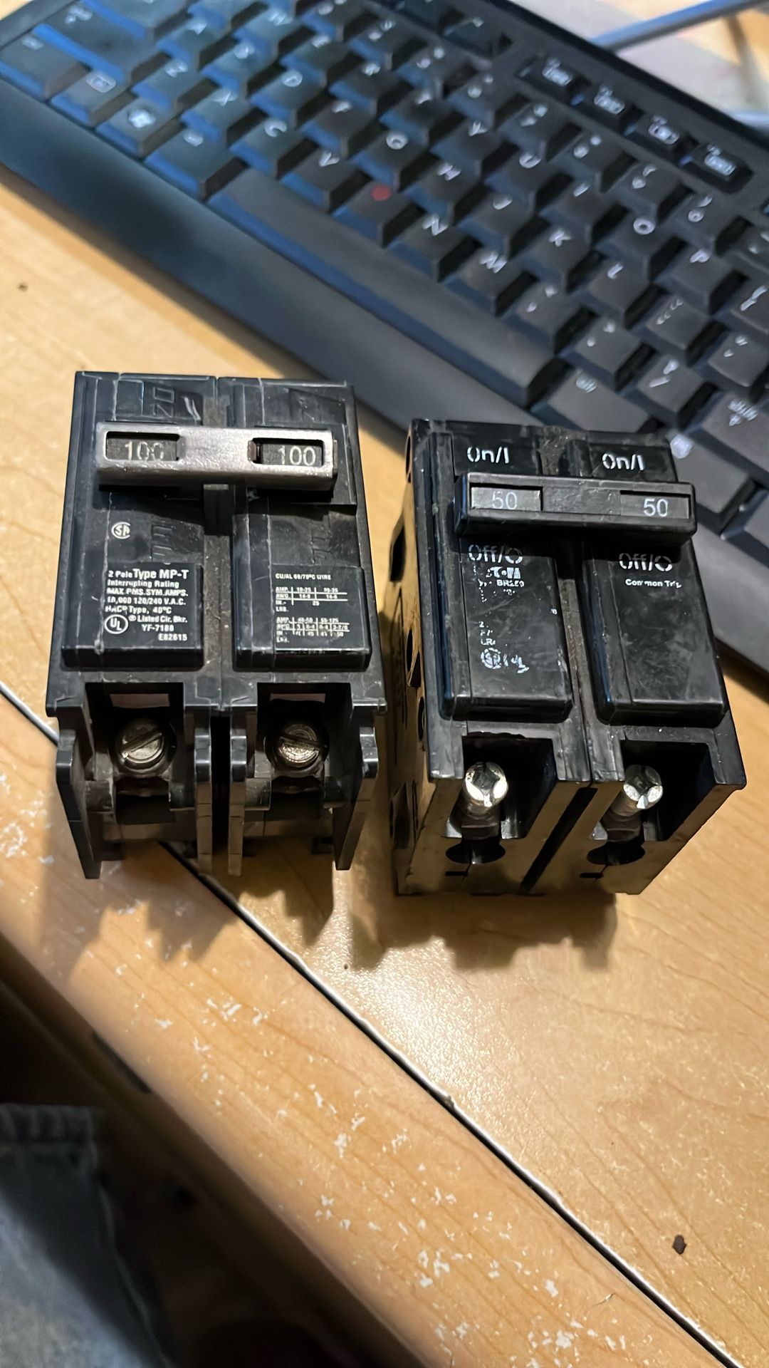 100Amp 2 Pole 50 Amp 2 Pole Breaker