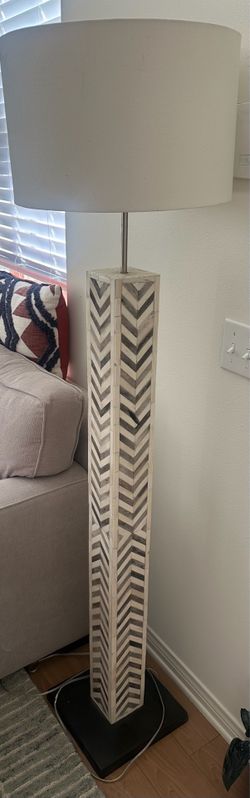 WEST ELM Parsons Gray Herringbone Floor Lamp