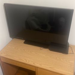 Vizio TV & PS4 1TB