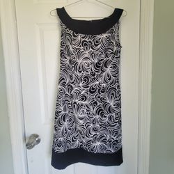 CONNECTED Apparel Vestido Talla 6