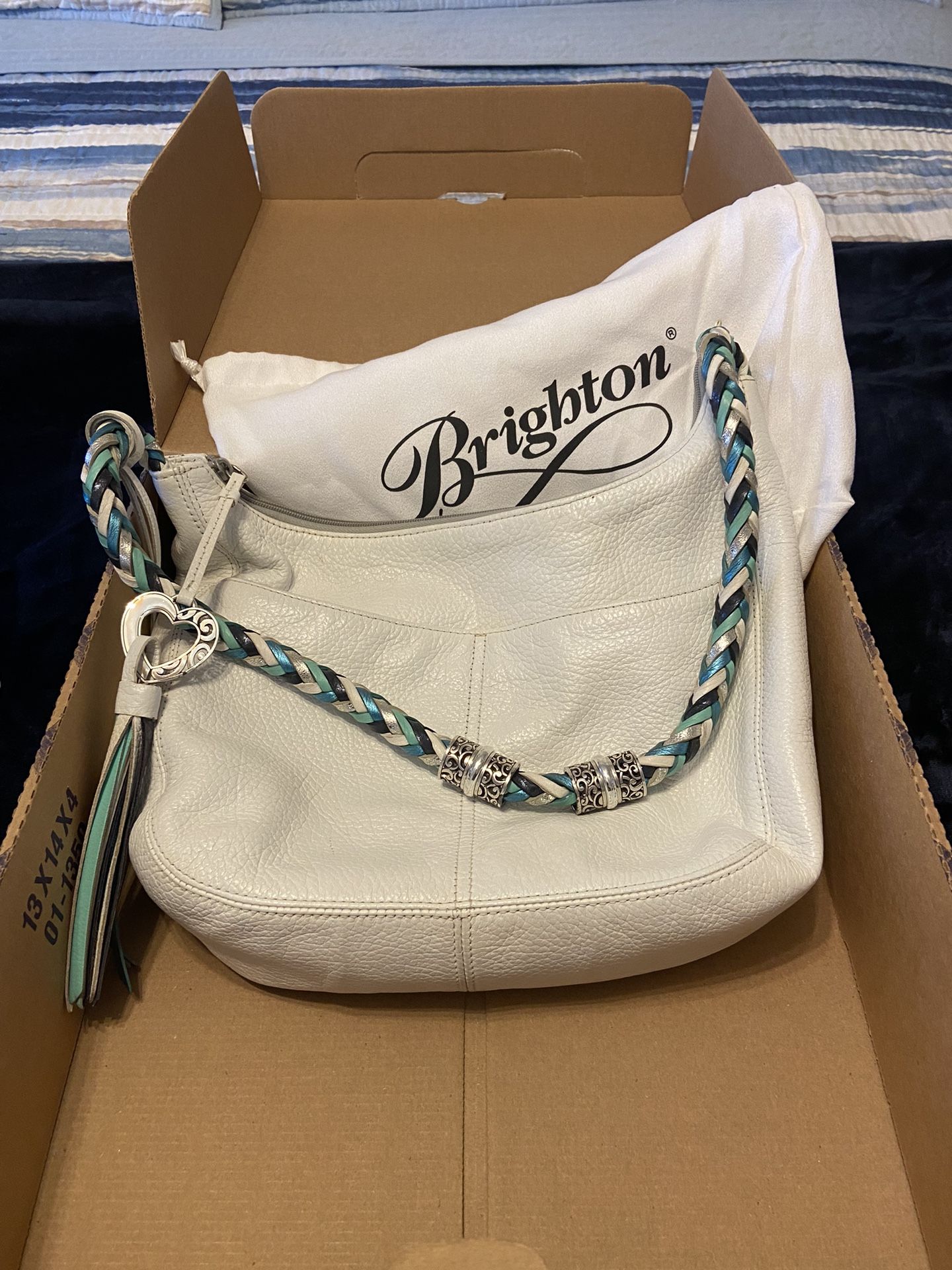 Barbados Ziptop Hobo