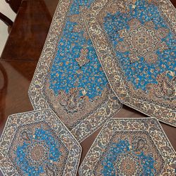 New Table Clothes Each Set 