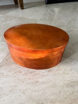 Small wood box (oval)