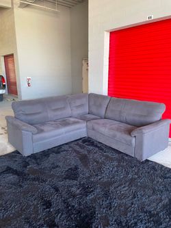 Large L Shape Sectional Couch DELIVERY AVAILABLE🚚