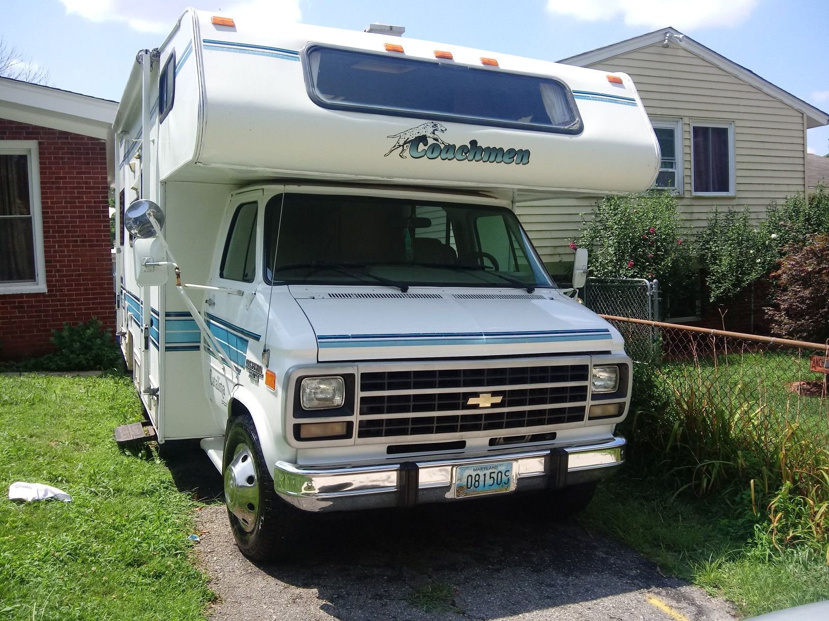 Coachman Catalina Chevy Class C RV Ready to Go anywhere