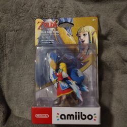 Zelda And Loftwing Amiibo Sealed
