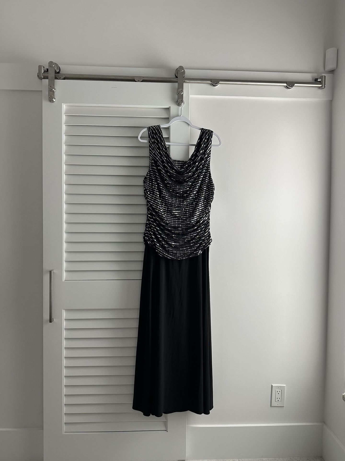 ladies black funeral dress Funeral Dress in Black XS main image 1
