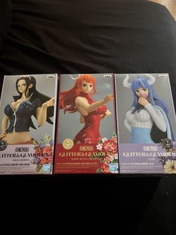 One piece Glitter & Glamour Figures!