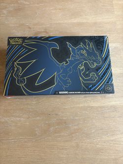 Mega Charizard Ultra Premium Collection