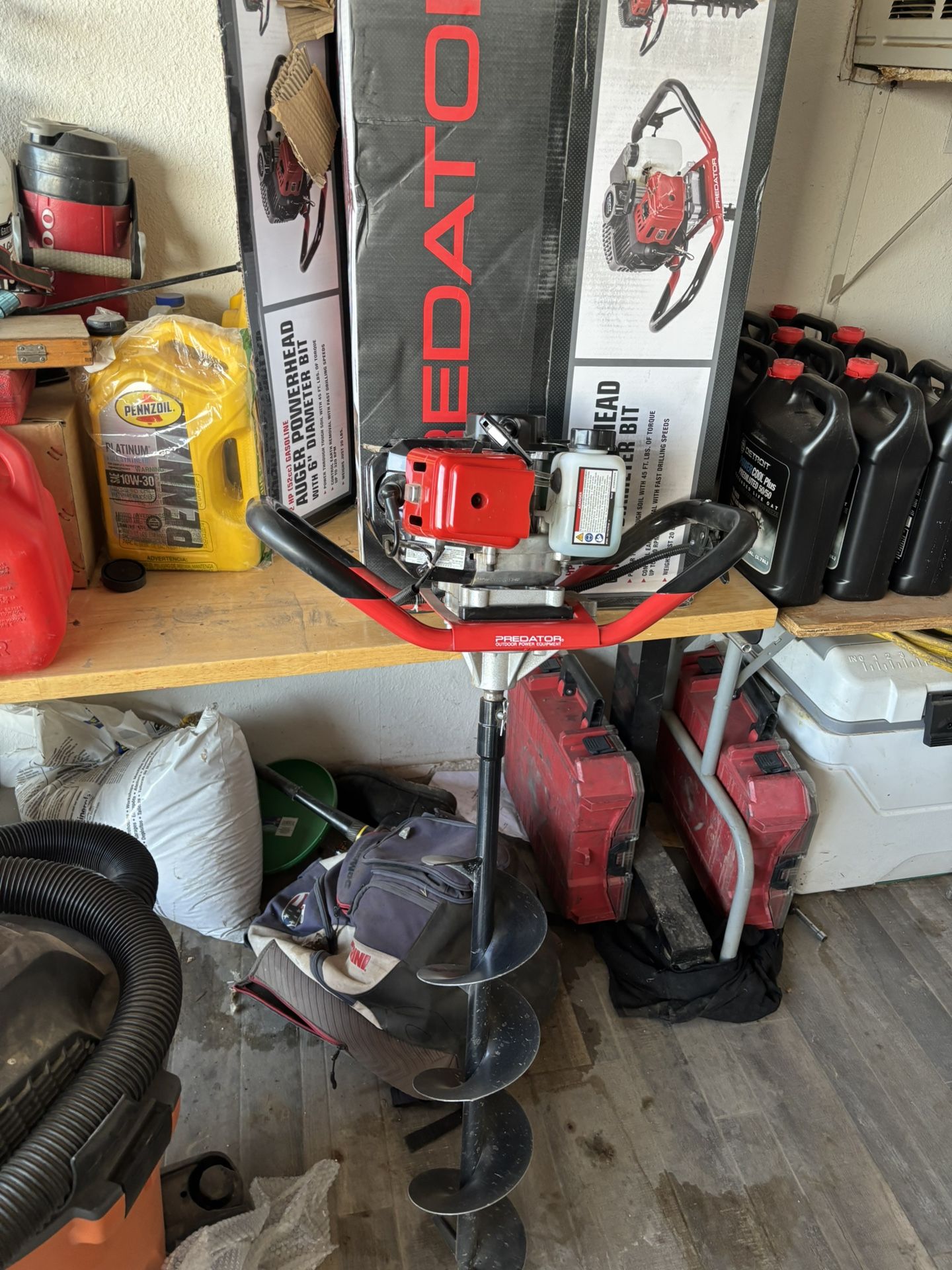 Predator Auger