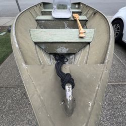 1989 Gregor Aluminum Welder 12’ Boat