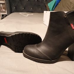 Levi's Women's Boots