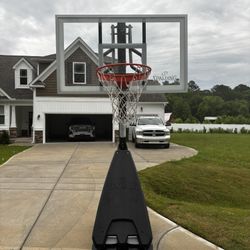 Spalding Basketball Hoop