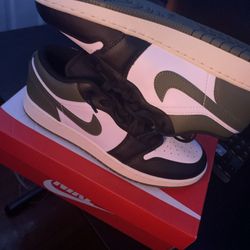 jordan 1 low black toe medium olive