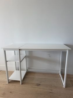 White desk with shelves