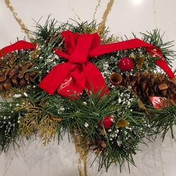 Dining Room Table Candle Holder Christmas Xmas Festive Home Decor Elegant Pinecones Snow