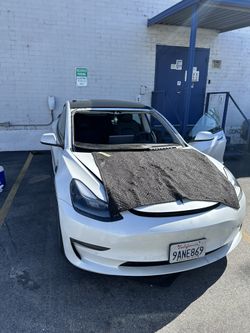 Auto glass