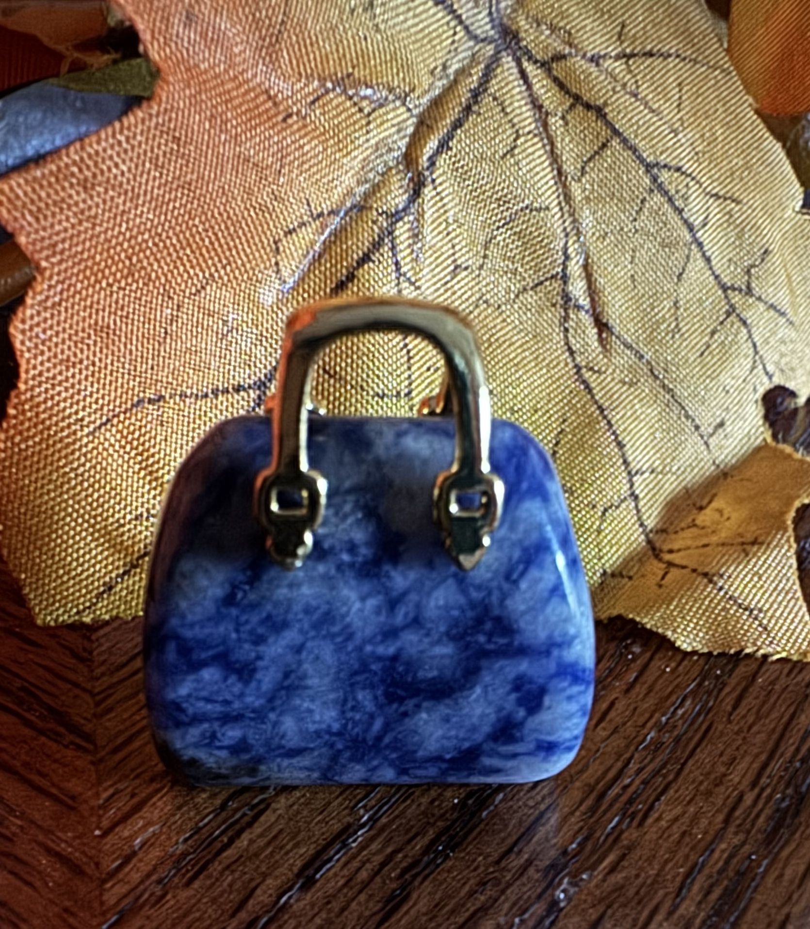 New Blue Dot Jade 28mm Bag PendantÂ