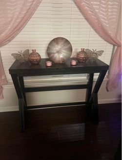 Wooden foldable dining room table and stools