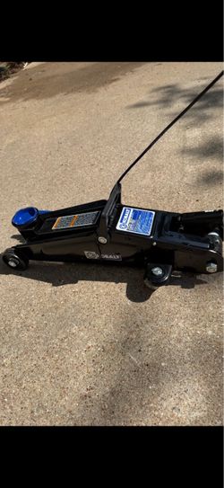 Compact Floor Jack,2.25 Ton. S.W.Arl.