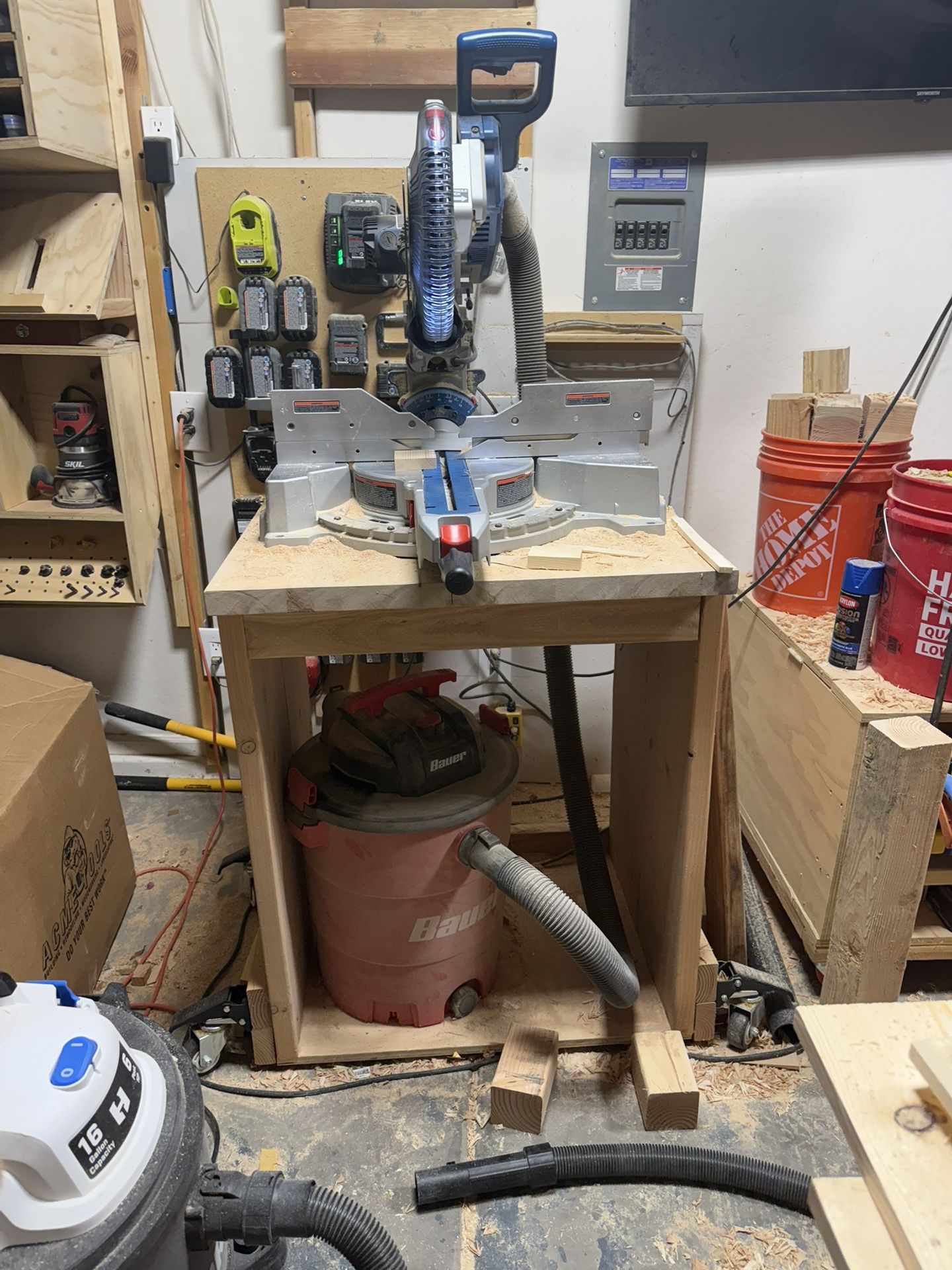 Hercules Miter Saw