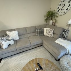 Modern Sectional Couch with Chaise – Neutral Beige