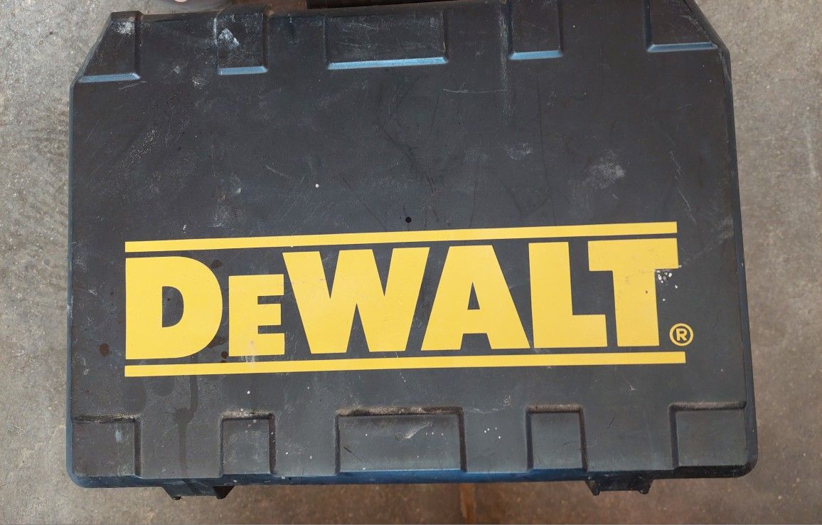 DeWALT Router