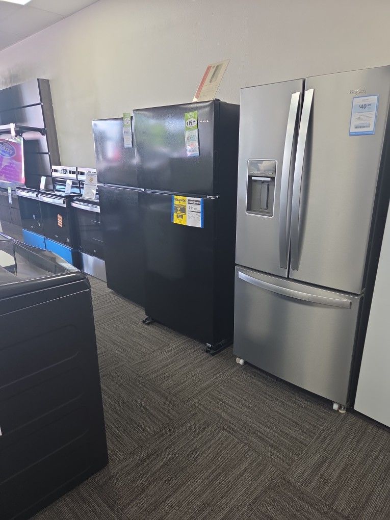 Amana Refrigerator