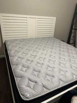 Pillowtop Hybrid Mattress Firm King