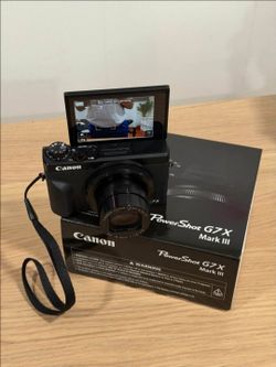 Canon G7X Mark III Camera