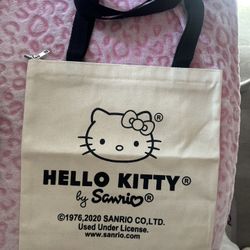 Hello Kitty Tote With Zipper 