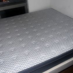 Queen Size mattress