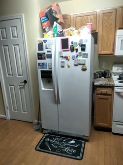 Refrigerator, Ice Maker, Water, ETC...
