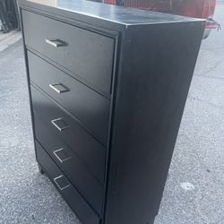 🌹BLACK  COLOR FURNITURE $199 EACH🌹