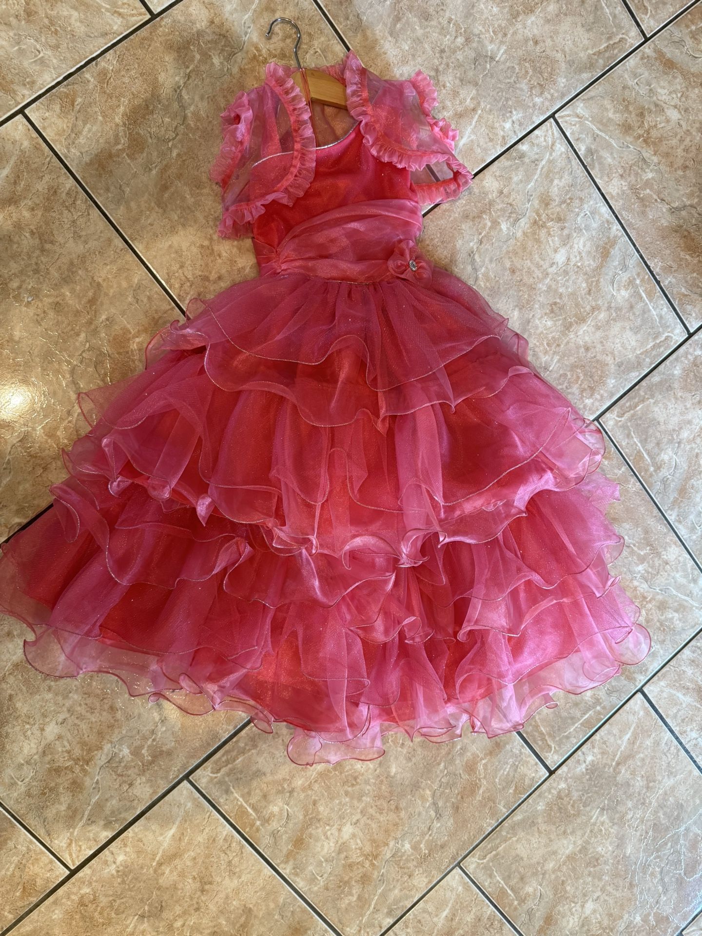 Girl’s Dress