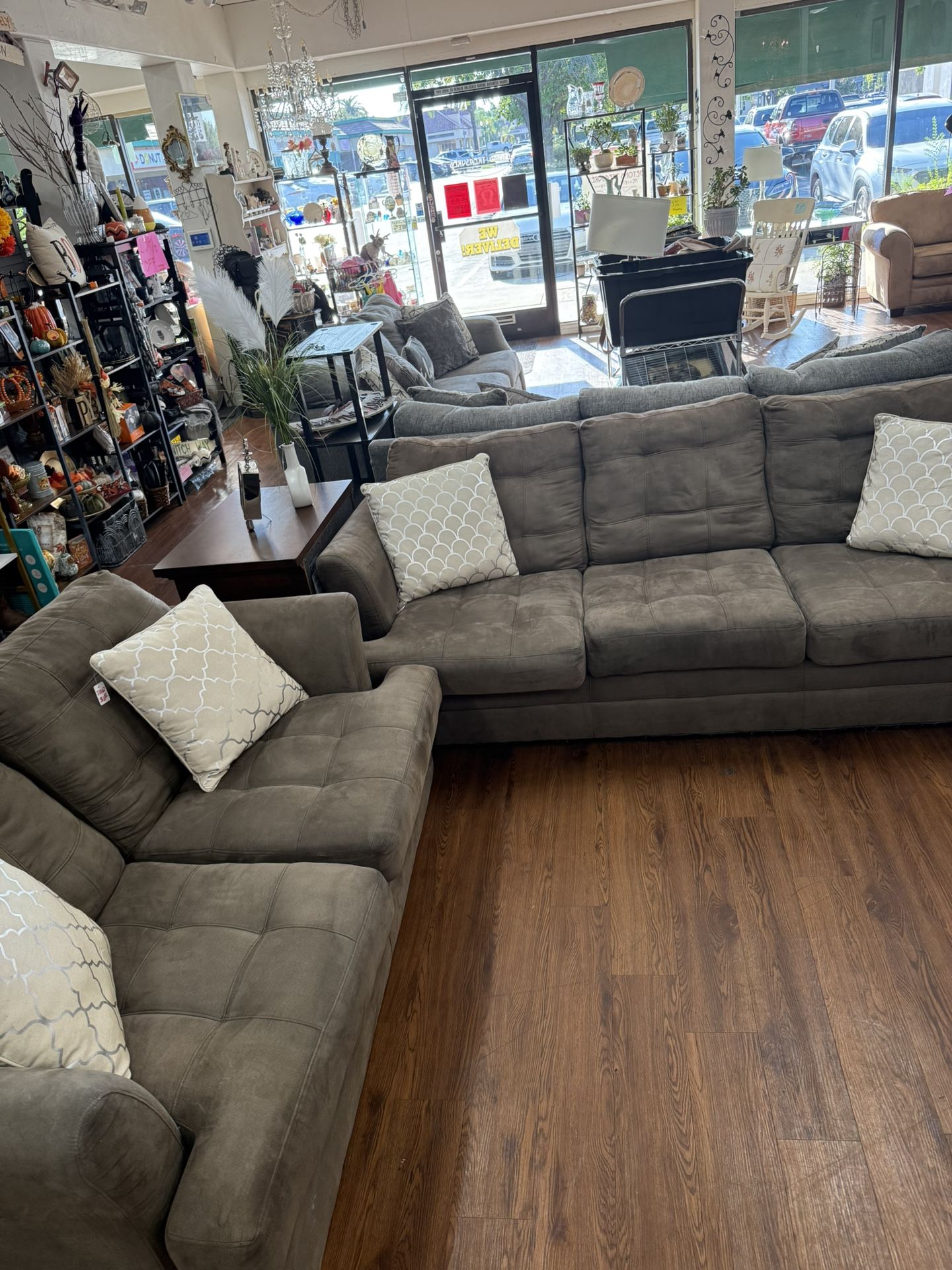 Brown Couch And Loveseat